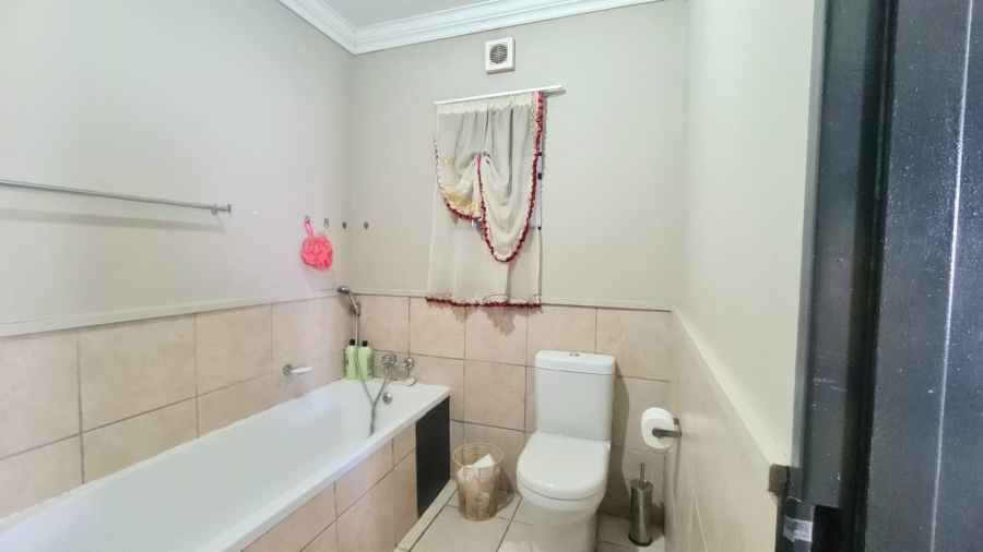 2 Bedroom Property for Sale in Belhar Western Cape